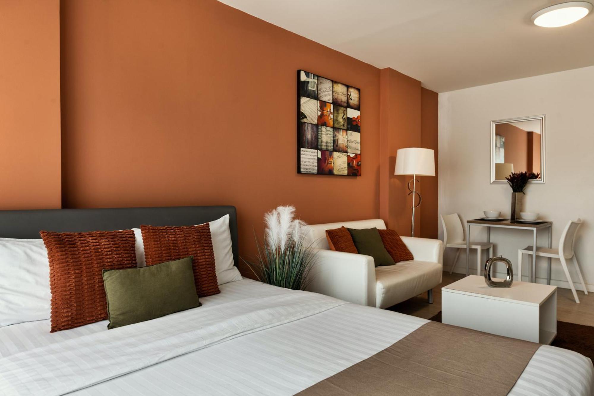 First Choice Suites By The Sea Sha Plus Extra Хуа Хин Екстериор снимка